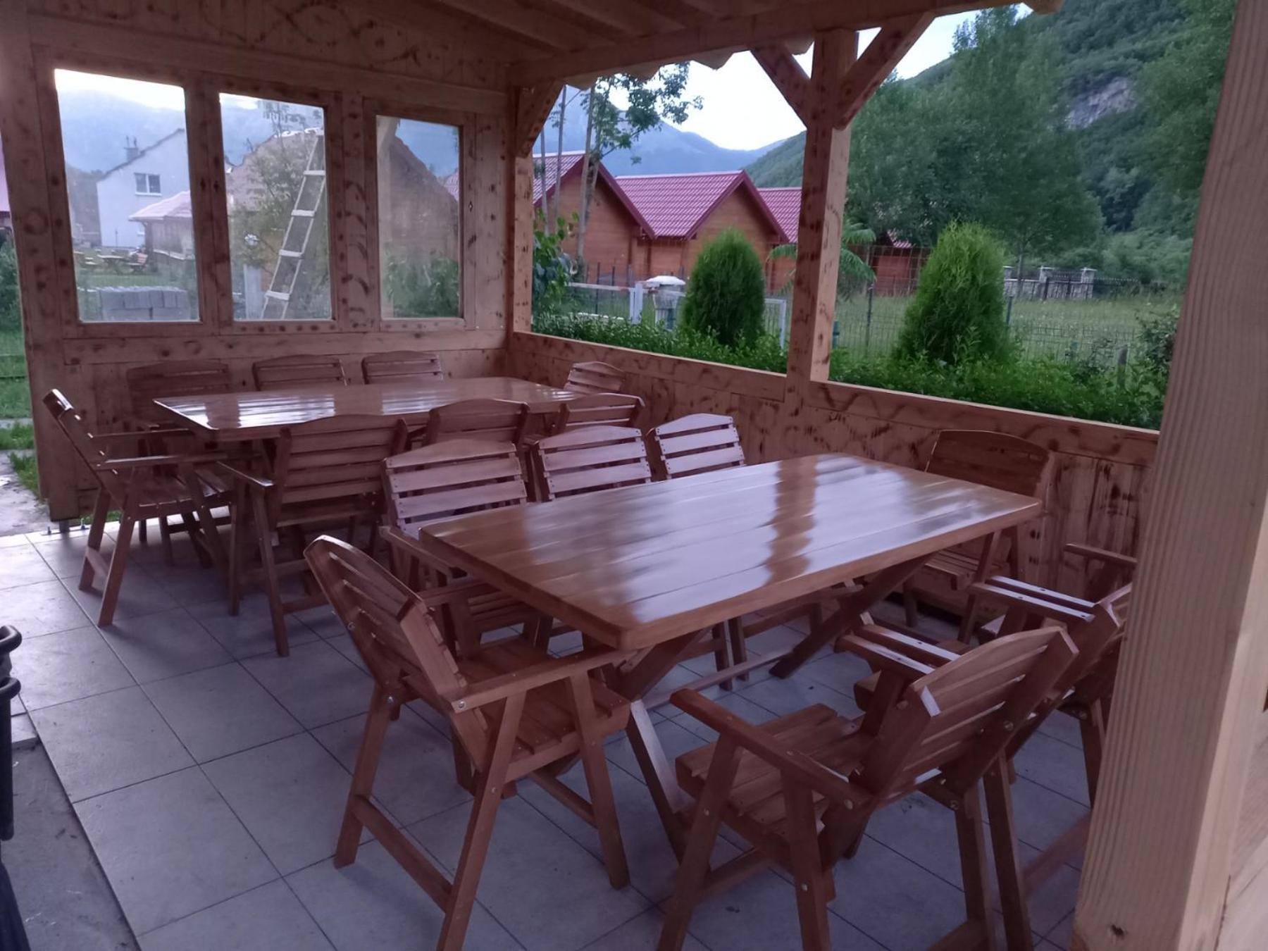 Breti'S Guesthouse Vuthaj Eksteriør billede